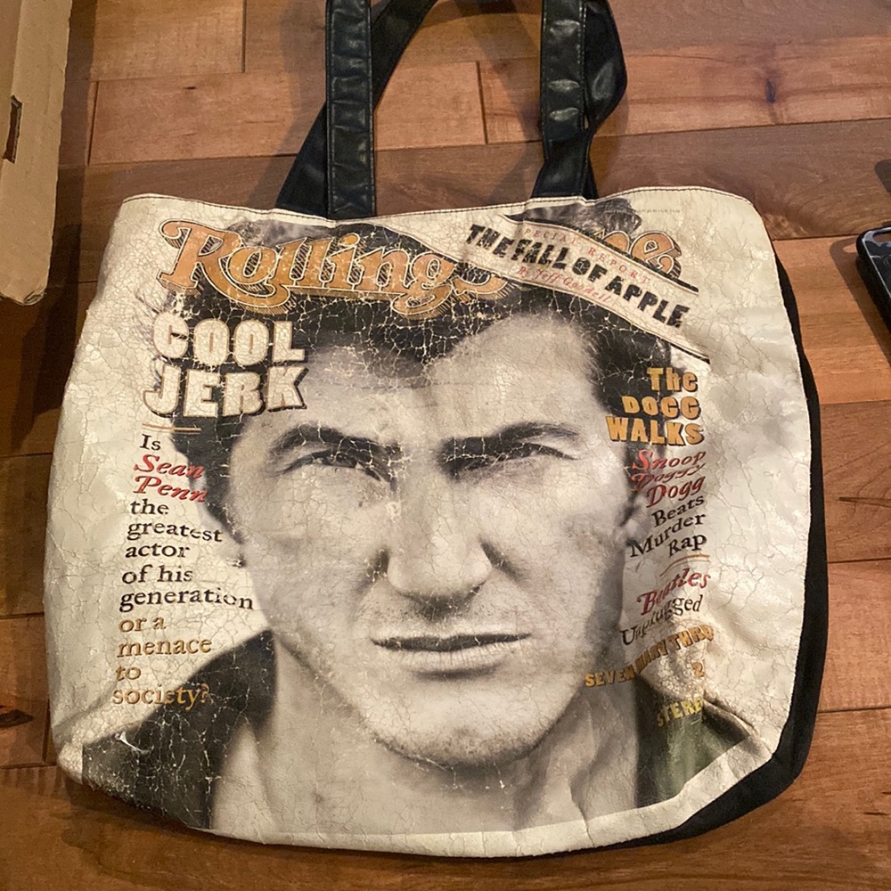 Rolling stone bag